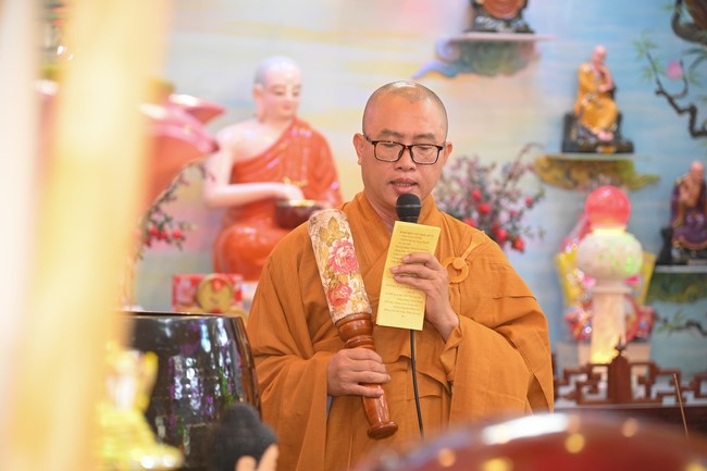 Holding Pravaranà Ceremony of the Director Board (DB) of Hoc Mon district's Vietnam Buddhist Sangha (VBS)